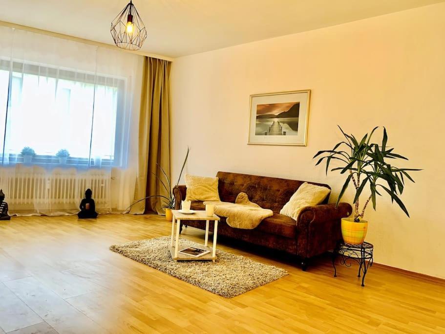 Schone, Gut Ausgestattete Wohnung Fur 1 Bis 4 Personen - Zentral Gelegen Bad Ems Buitenkant foto