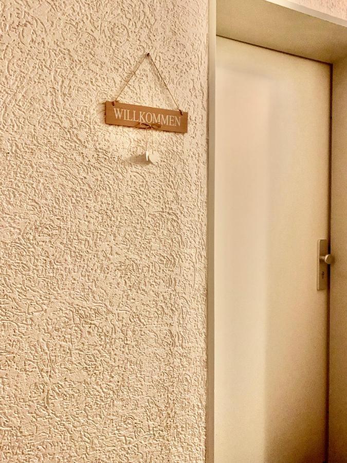 Schone, Gut Ausgestattete Wohnung Fur 1 Bis 4 Personen - Zentral Gelegen Bad Ems Buitenkant foto