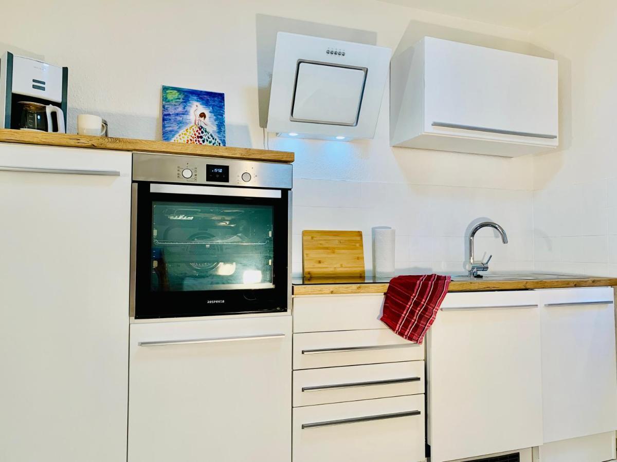 Schone, Gut Ausgestattete Wohnung Fur 1 Bis 4 Personen - Zentral Gelegen Bad Ems Buitenkant foto